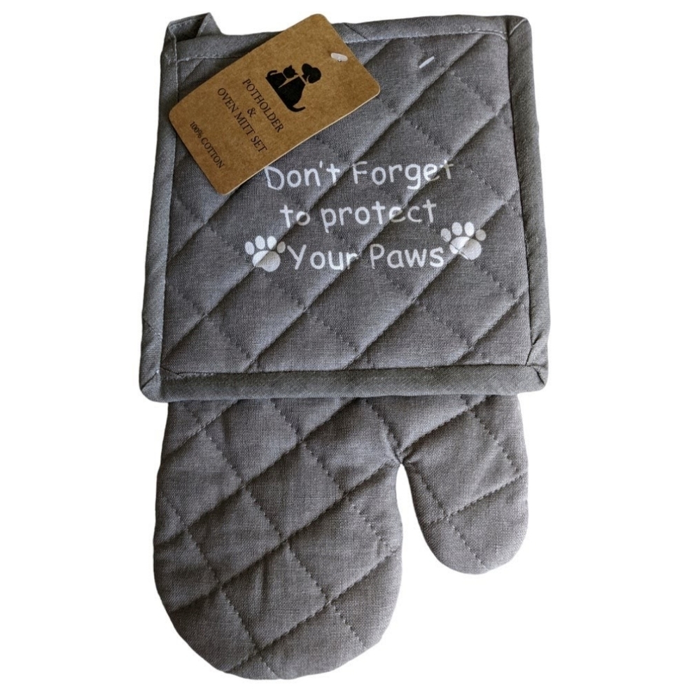 🔖NWT! Protect Your Paws Kitchen Oven Mitt & Potholder Set